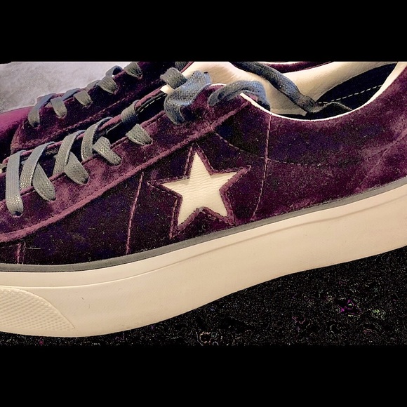 New Converse One Star Platform OX Dk Sangria/Egret - Picture 4 of 7